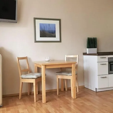 Haus Jahreszeiten 11 *